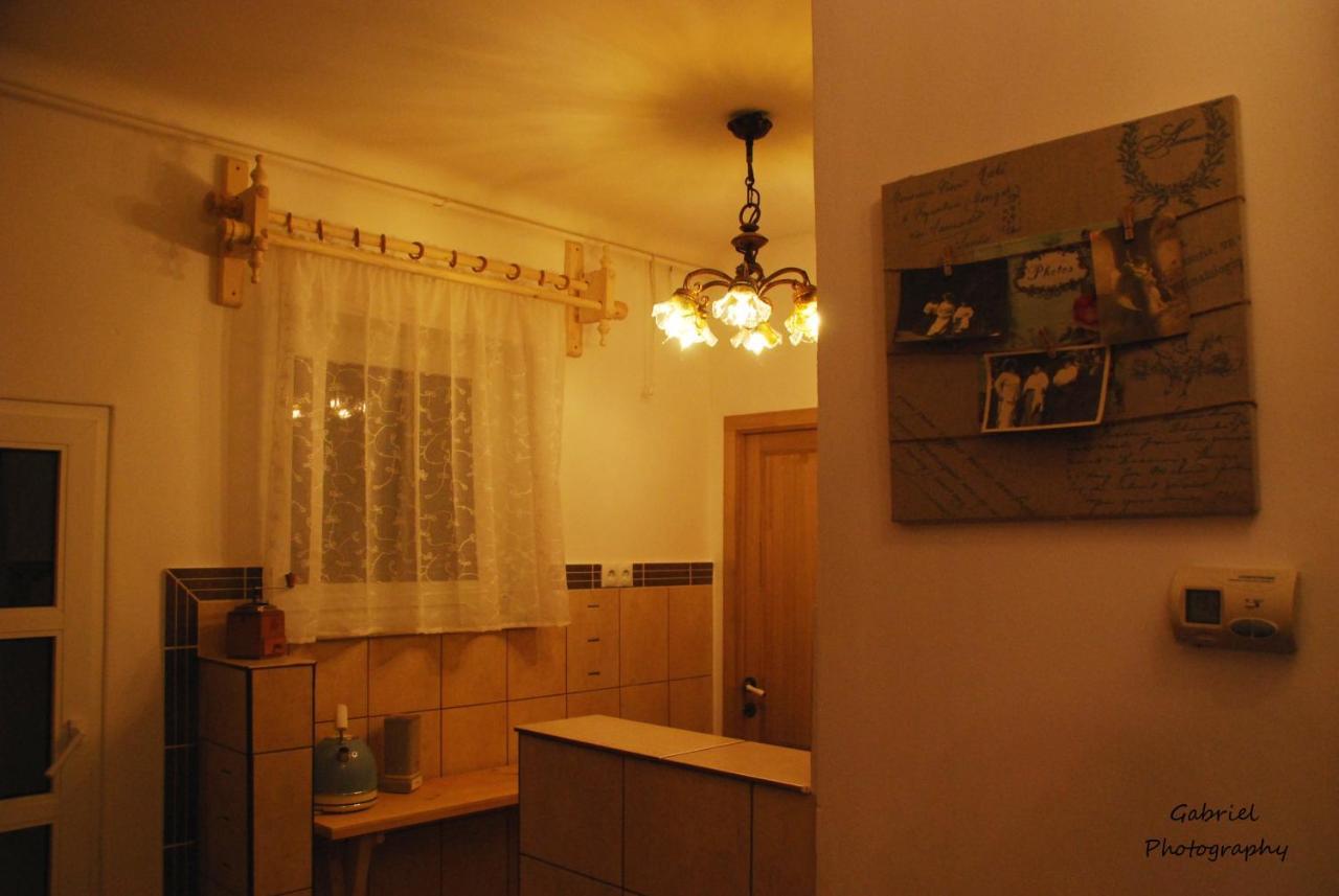 Bed and Breakfast Casa Szabo Sighişoara Esterno foto